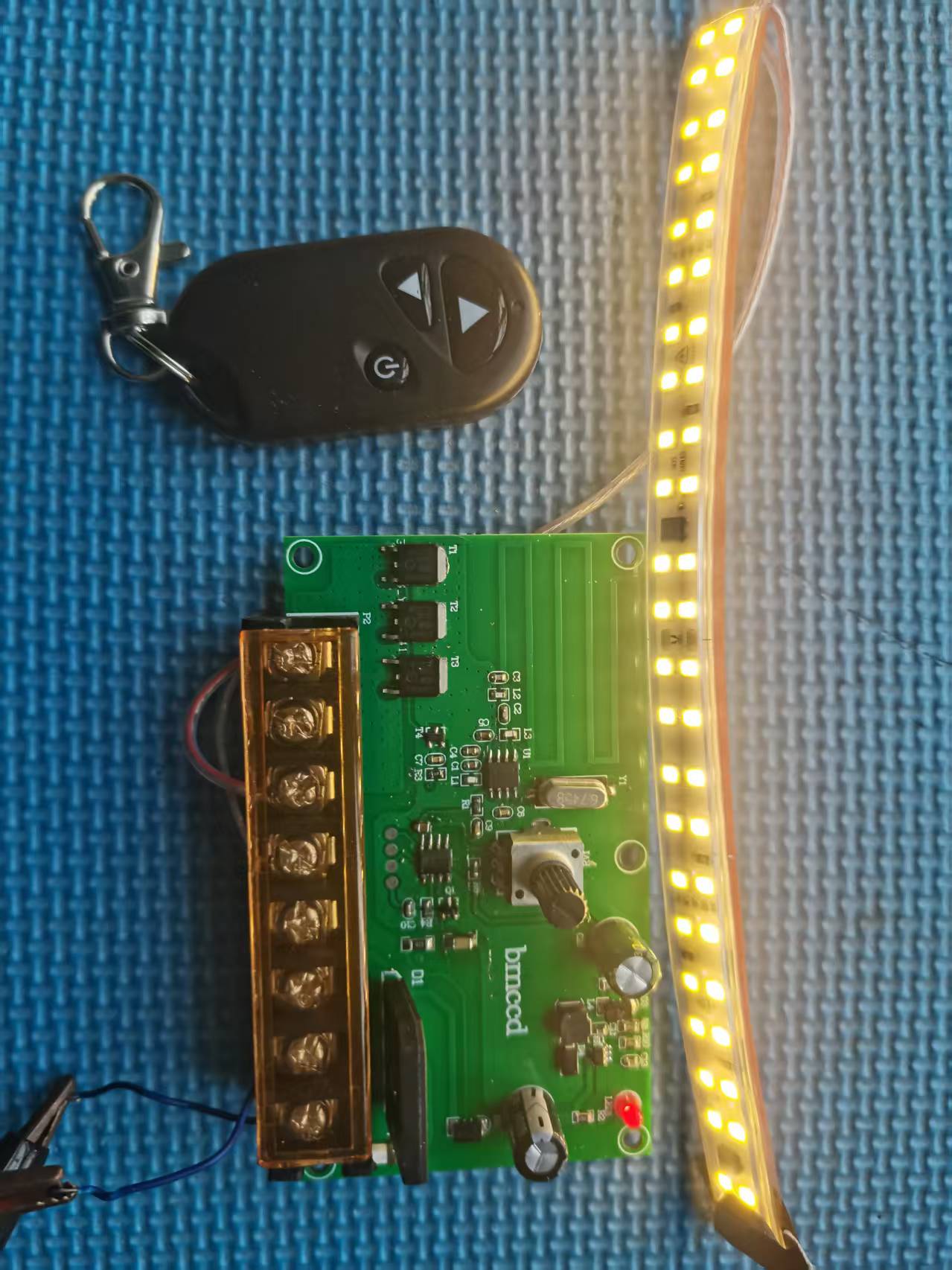 220V遥控LED灯带